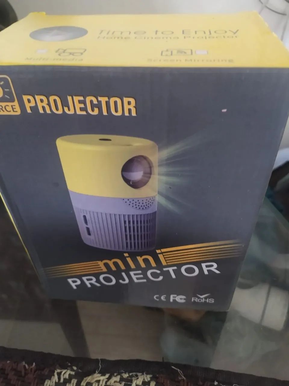 Mini Projetor YT400