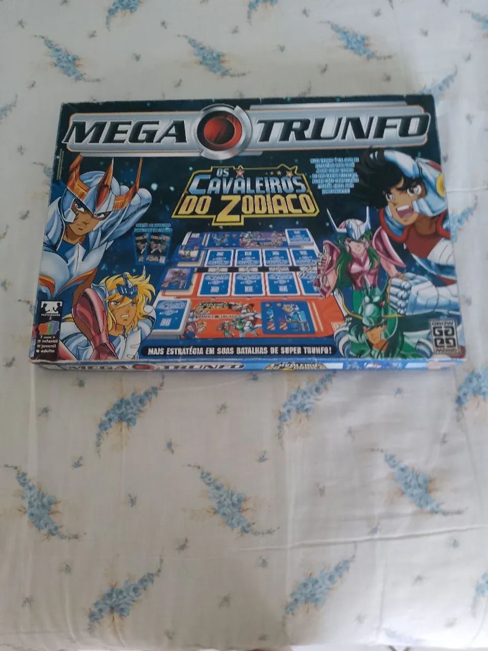 Mega Trunfo Cavaleiros do Zodíaco - Brinquedos e Jogos - Bucarein