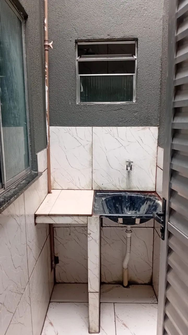 Alugo Apto Próximo a Br Com 1 Quarto  - Foto 5