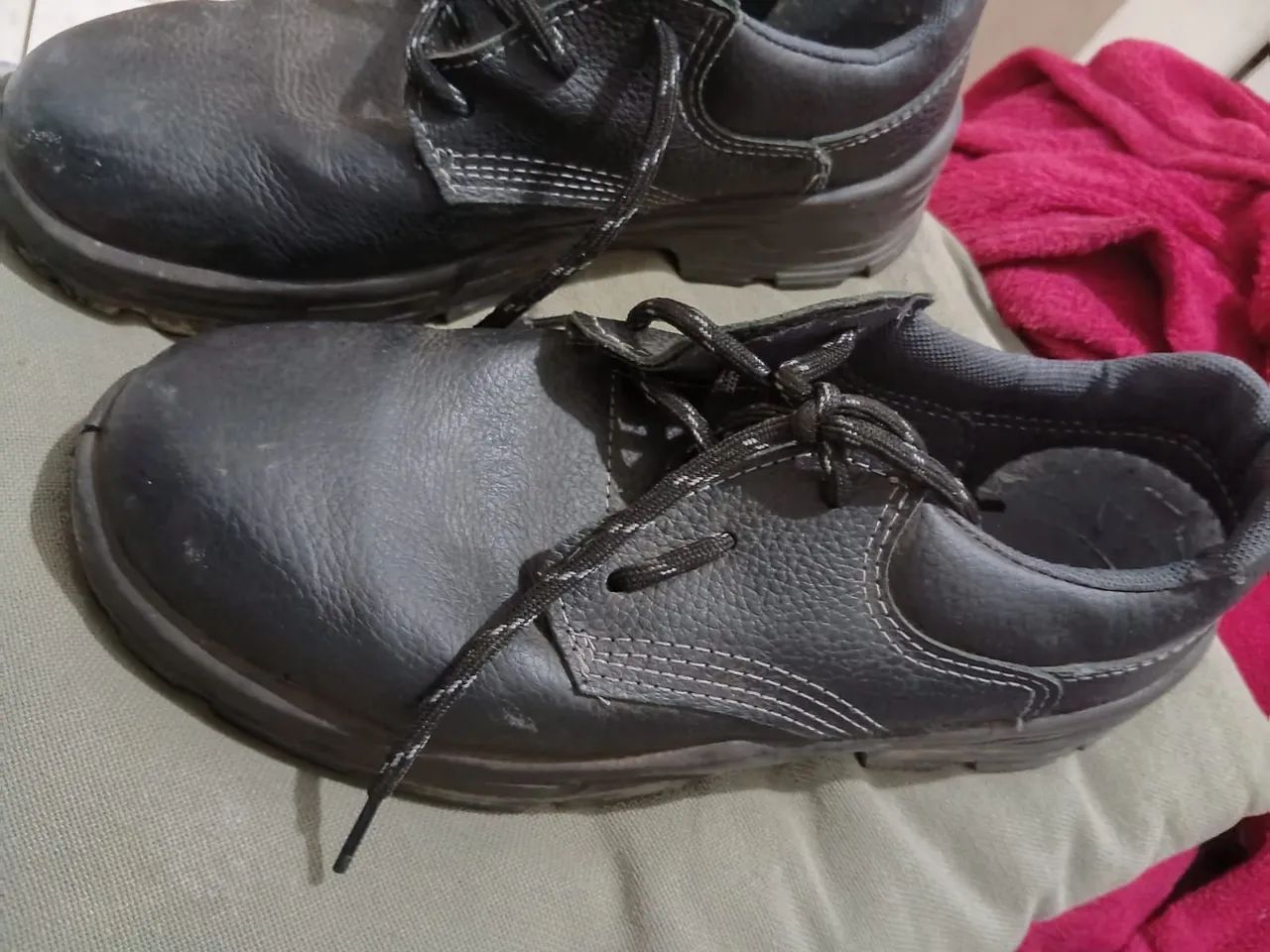 Bota epi confortável  semi nova  - Foto 2