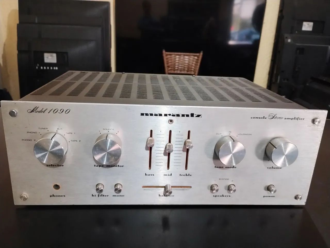 Amplificador Marantz 
