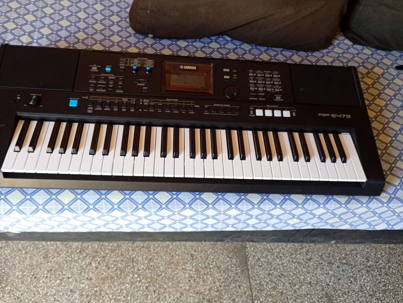 Teclado PSR E 473  - Foto 4