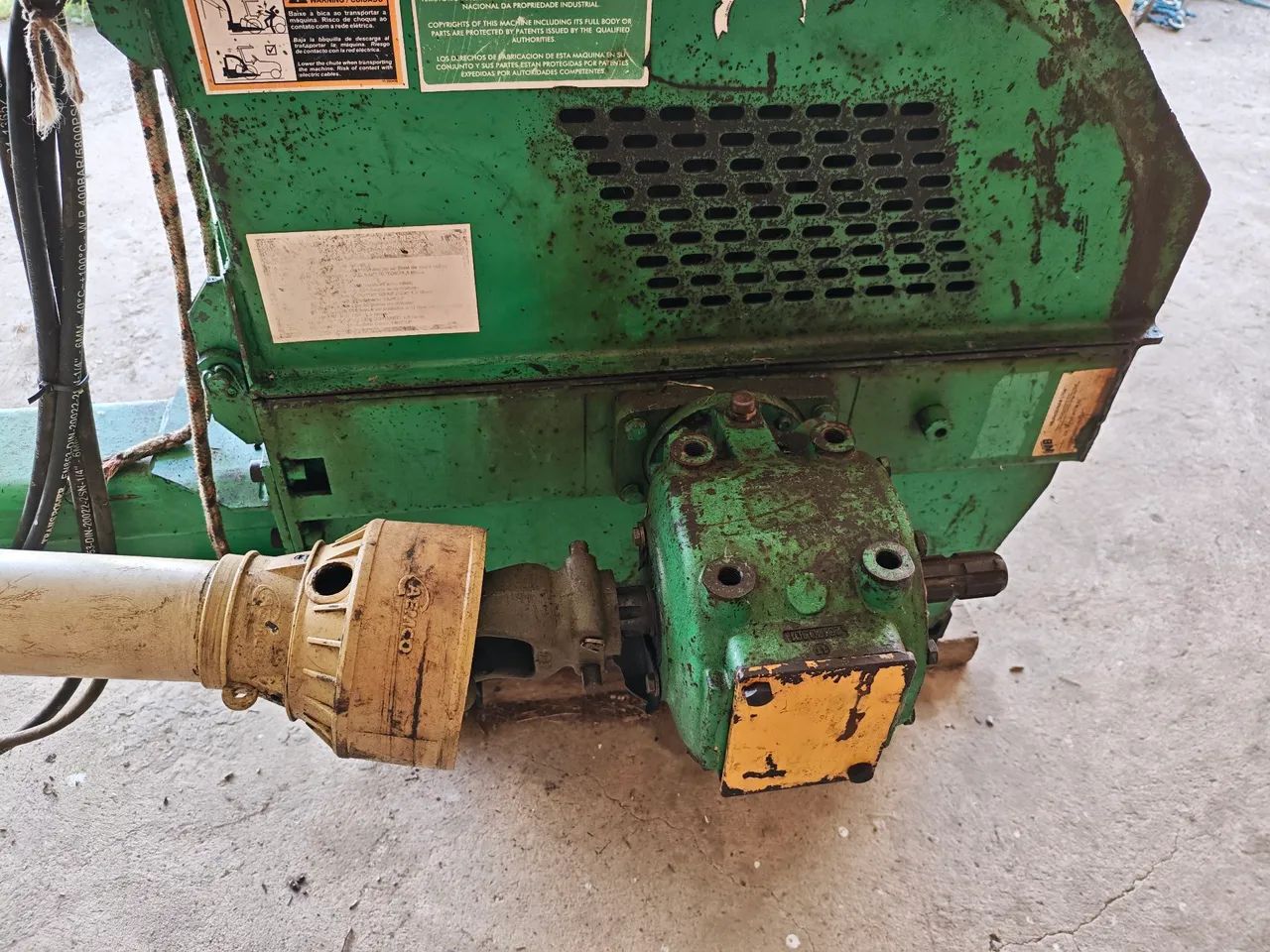 Vendo máquina colhedora de forragens JF C120 ano 2018 - Foto 6