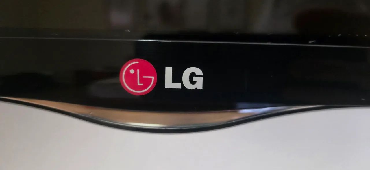 Tv LG 42 LN5700 tela quebrada. - Foto 3