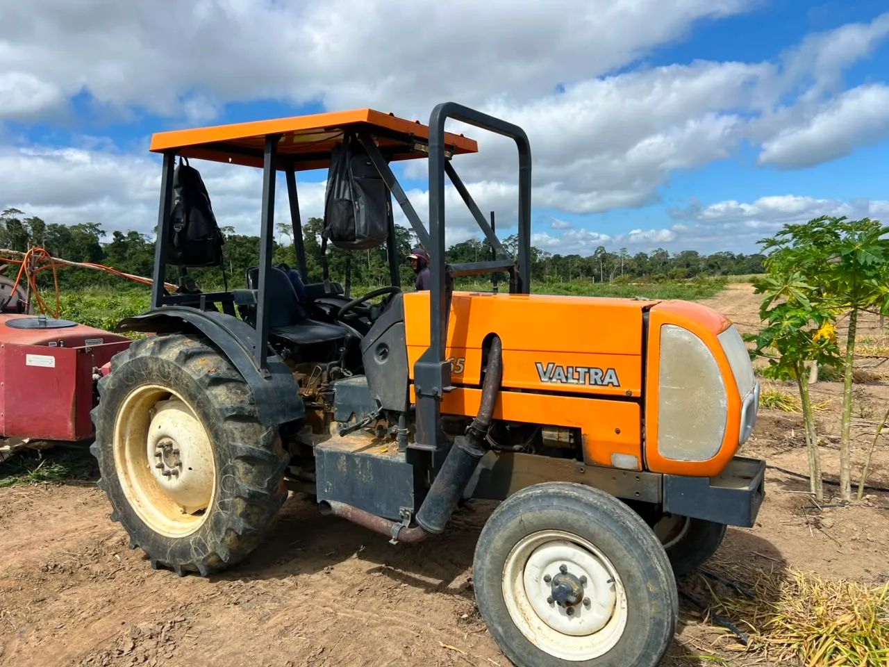 Trator Valtra 2011 disponível  - Foto 2