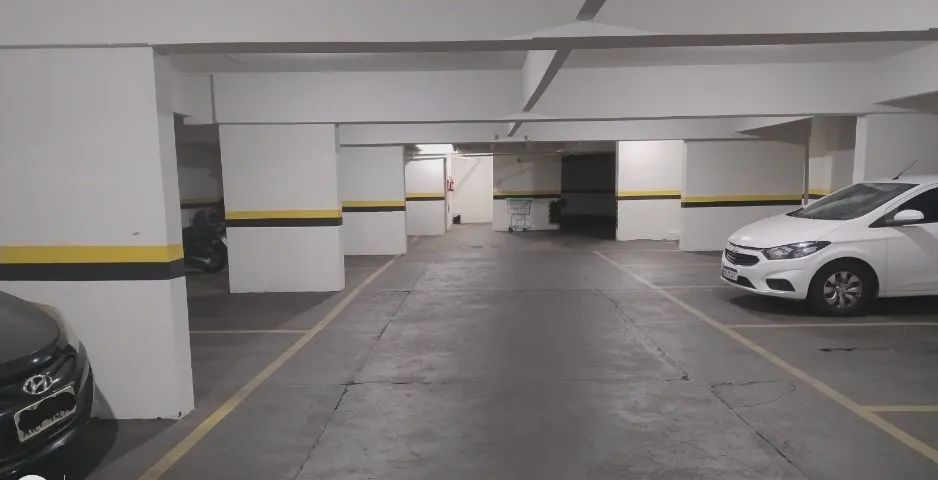 Vende apartamento Centro de Maringá, Rua Santos Dumont X Av. Herval. - Foto 5