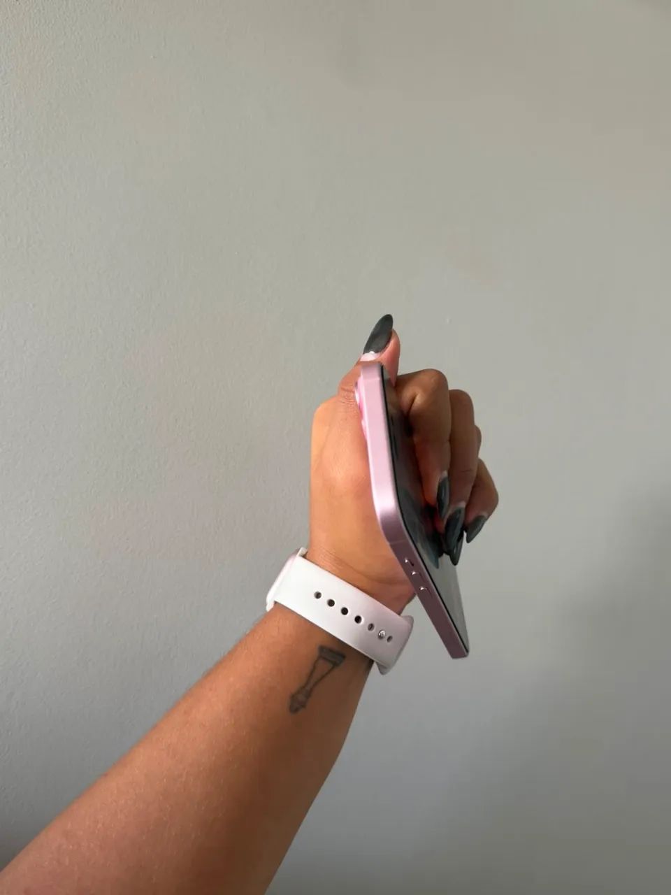 IPHONE 15 128g Rosa 