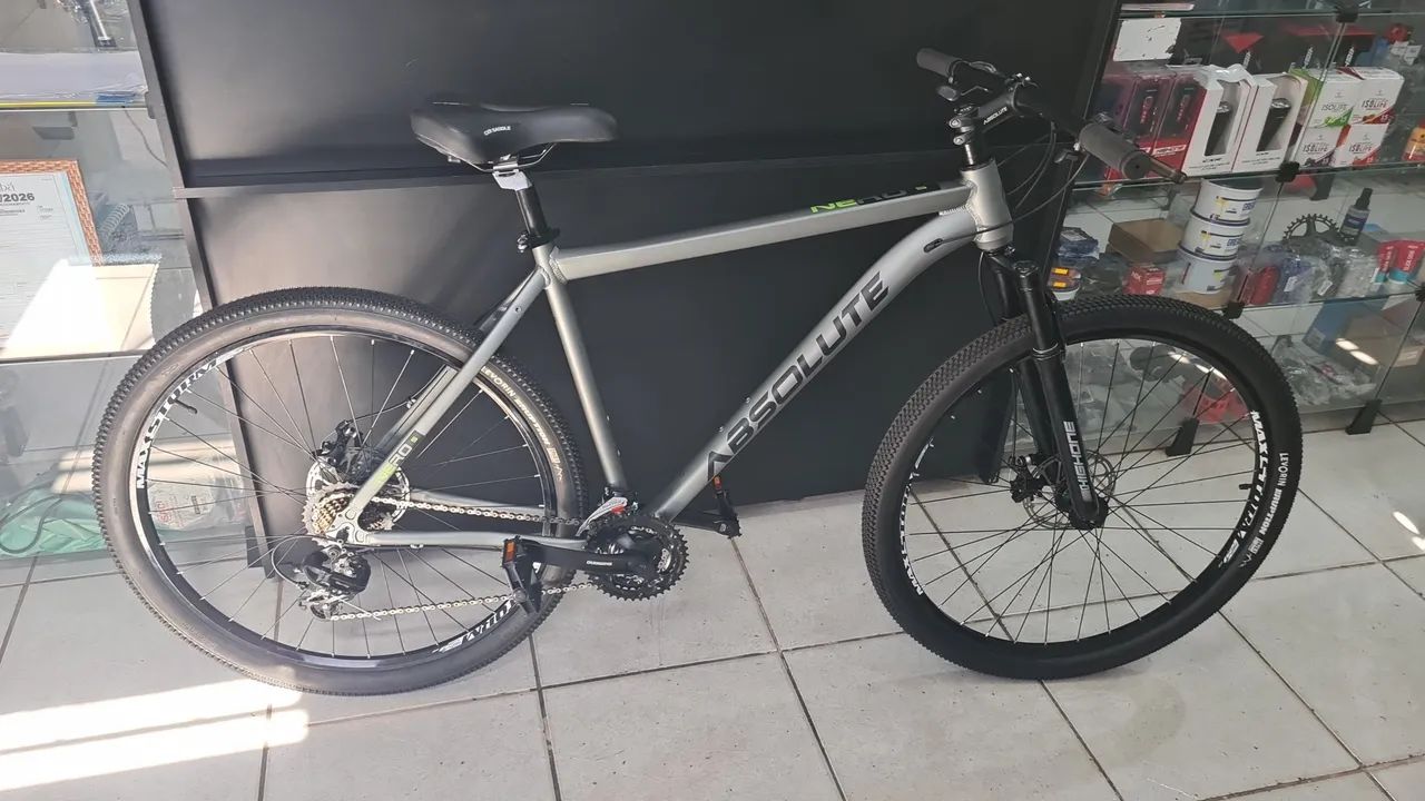 Vendo bicicleta Absolute toda Shimano, zerada