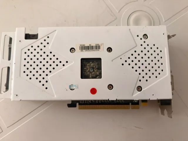 Placa de Video RX 580 8GB ( Não Dá Video ) - Foto 2