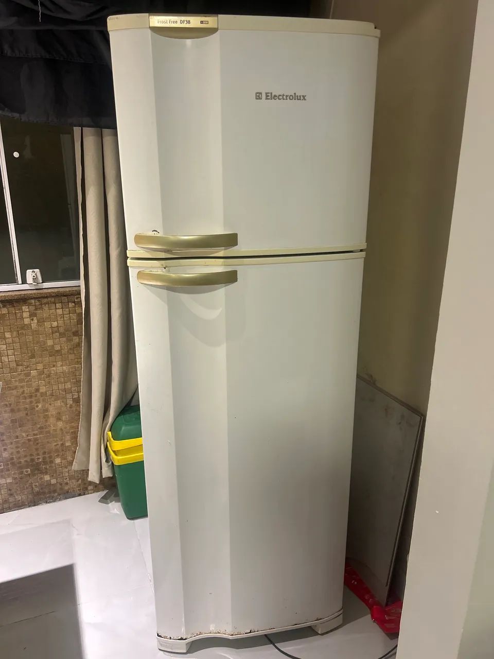Vendo geladeira eletrolux - Foto 5