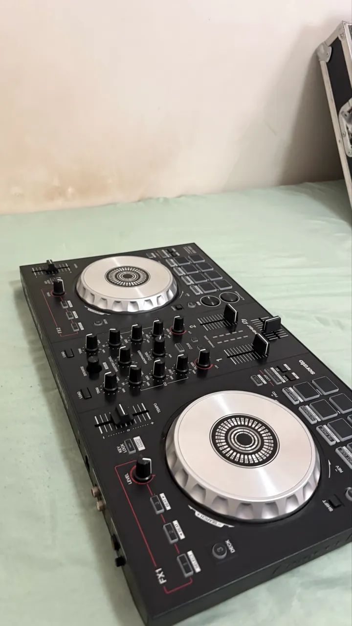 Controladora Dj Pioneer DDJ SB3 - Foto 5