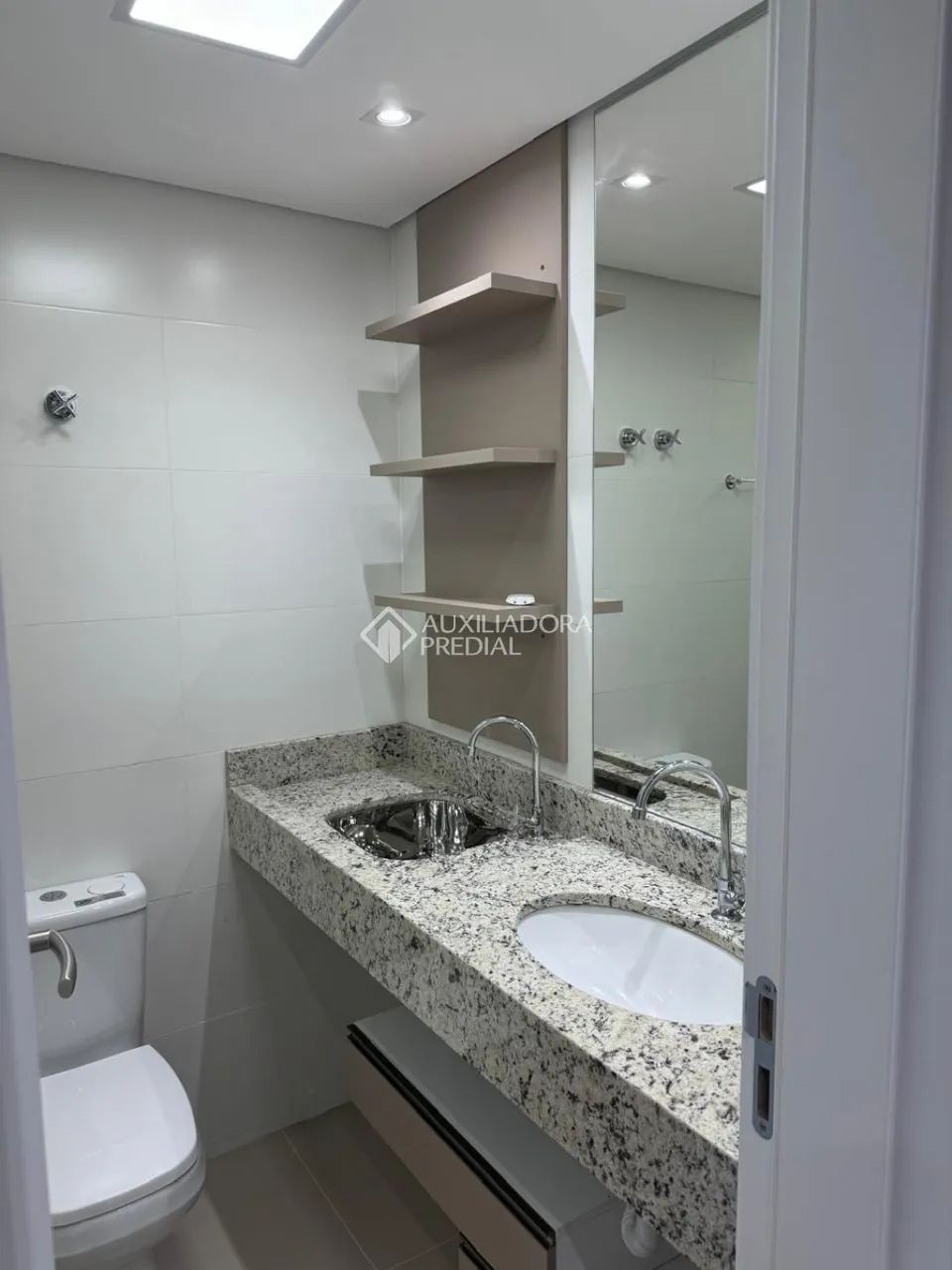 Studio moderno e todo mobiliado. - Foto 3