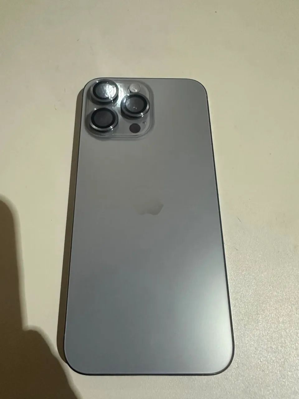  iPhone 15 pro Max 256 seminovo 
