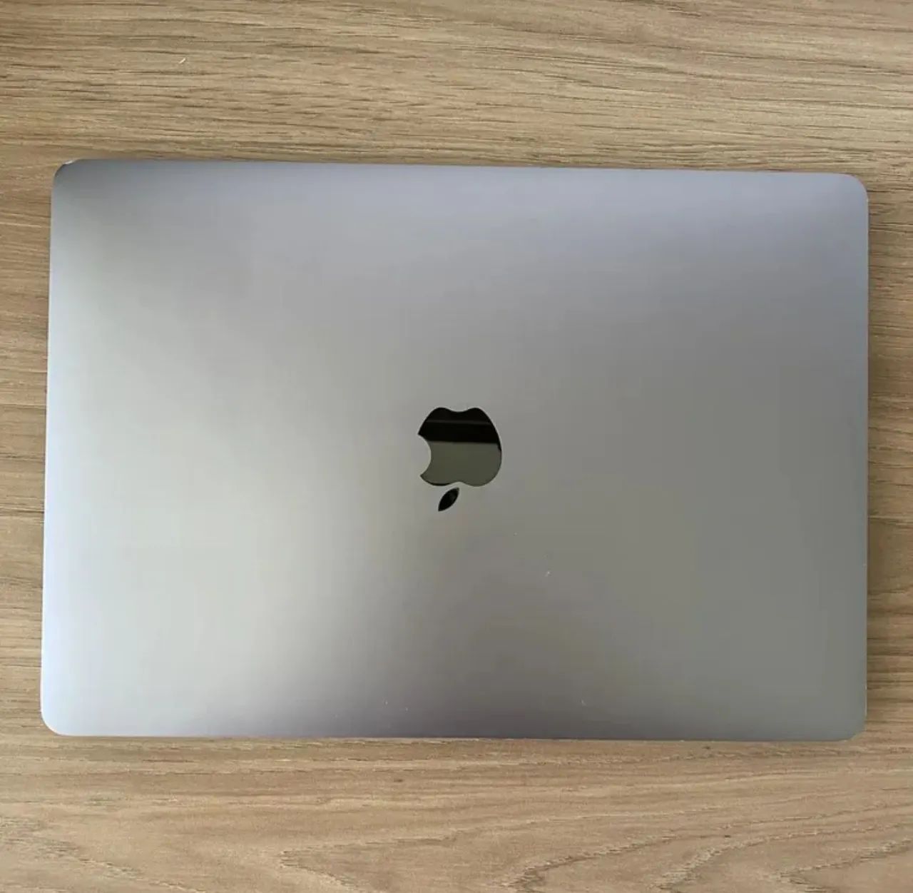 Macbook Pro Touchbar - 8GB - SSD250GB - Foto 5