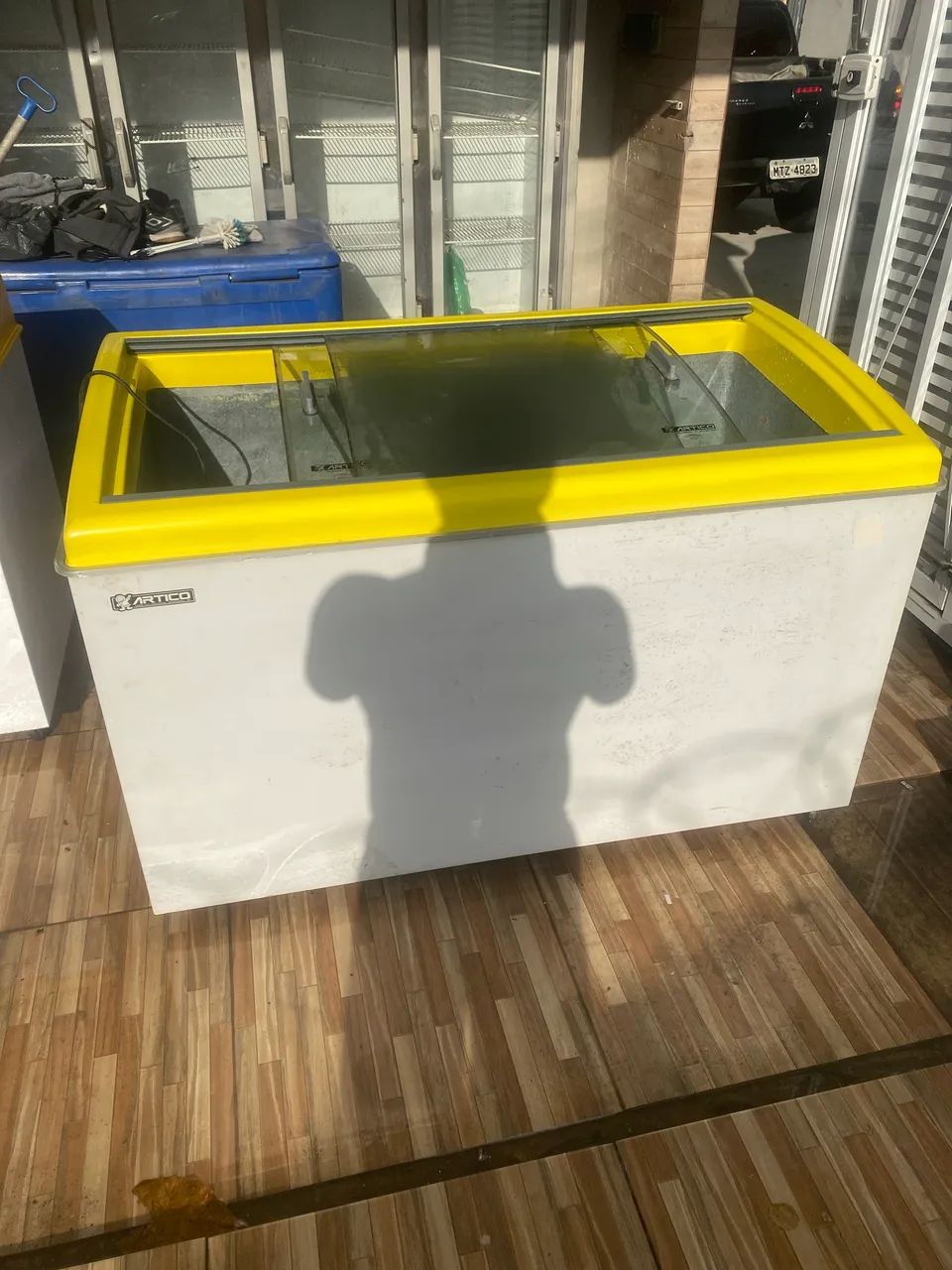 Vendo freezer horizontal 