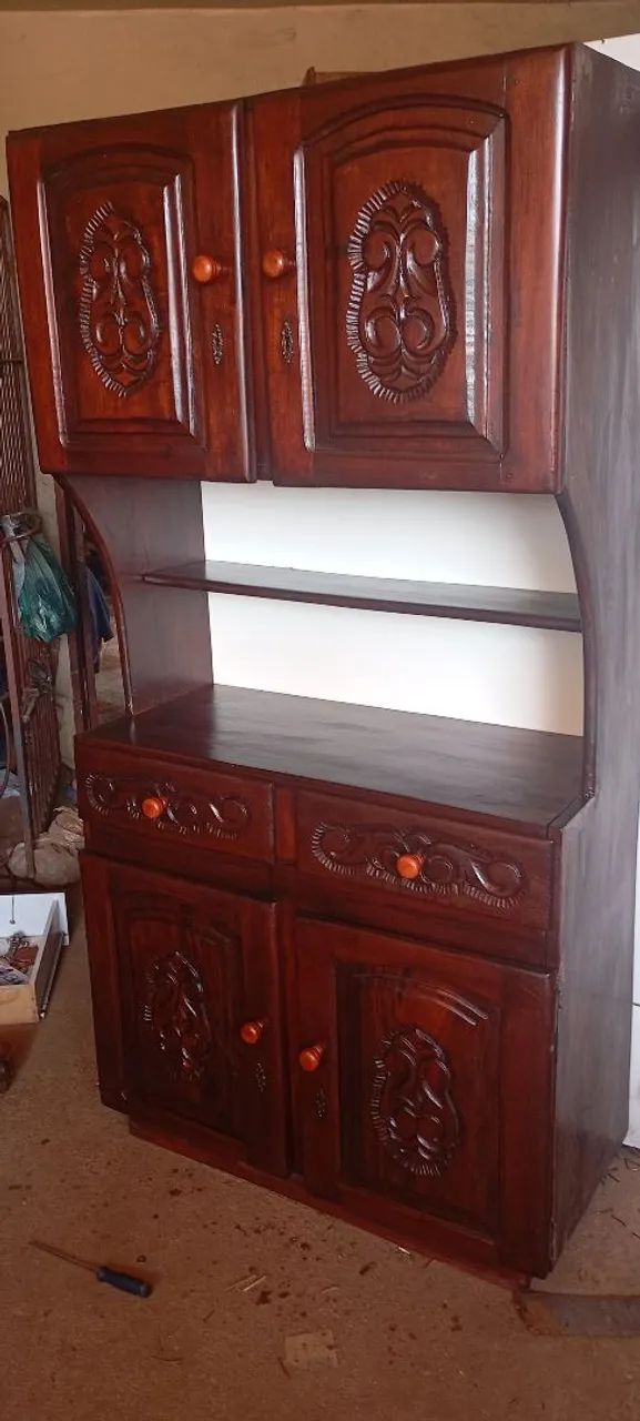 Vendo esse guarda louça 