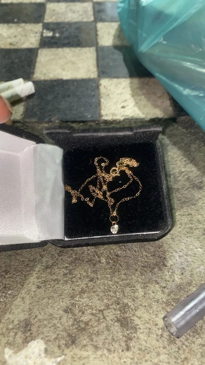 Ouro 18k  $750,00