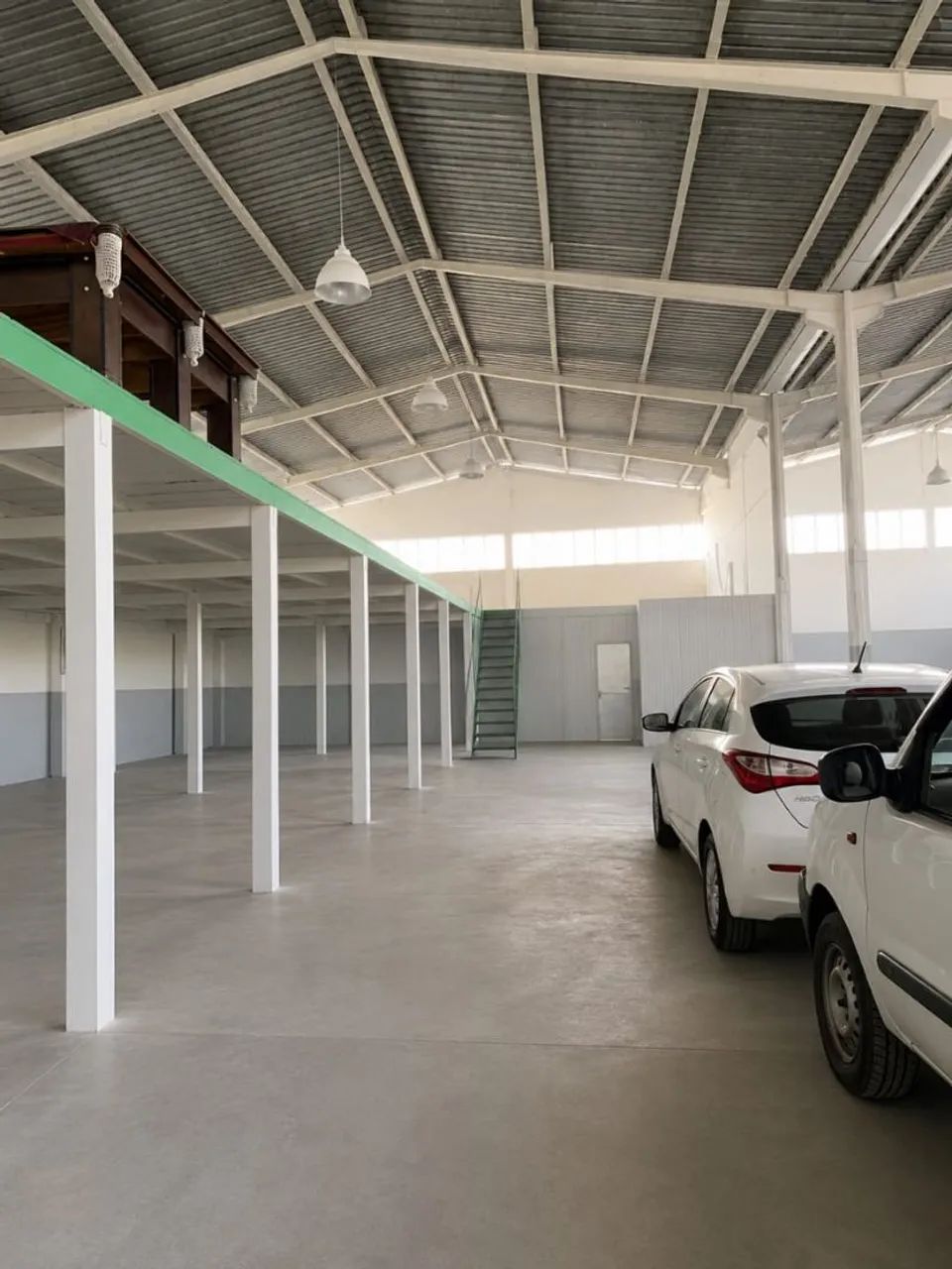 Galpão ótima localização  - Foto 2