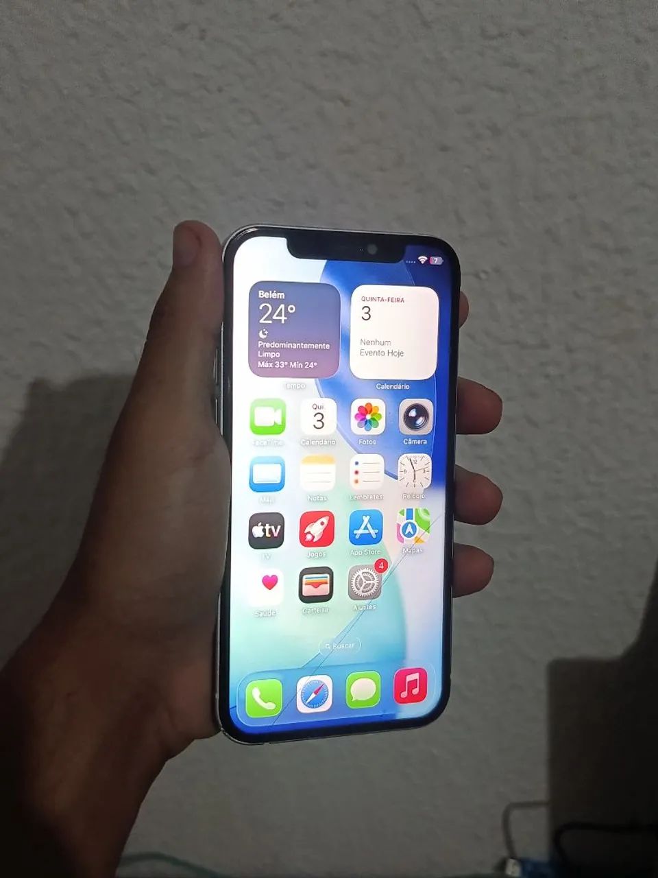 iPhone 12 