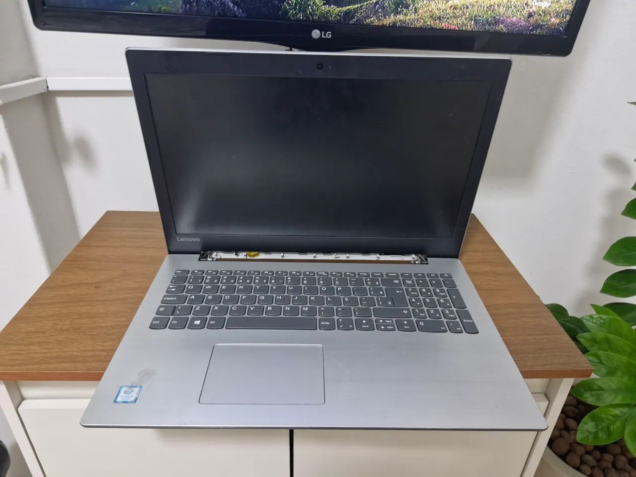 Lenovo IdeaPad 330