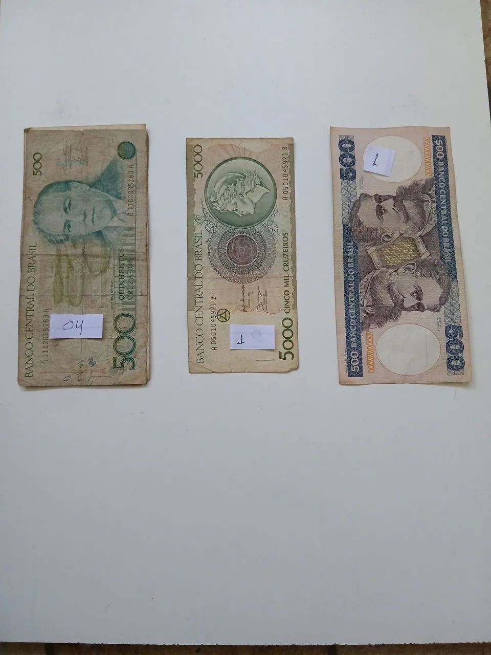 Conjunto com50 cedulas de dinheiro brasileiro antigo iniciais 5 - Foto 5