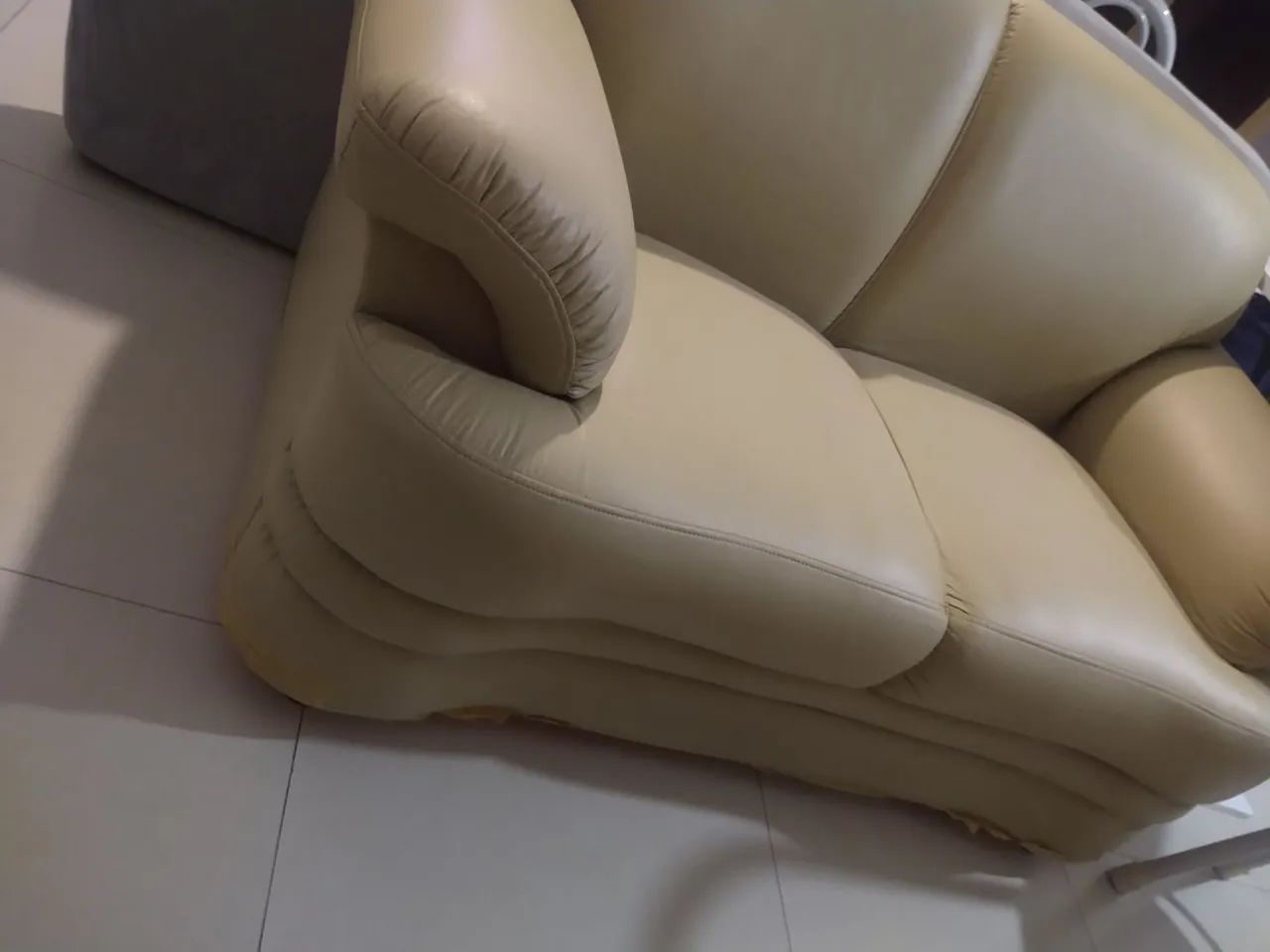 Sofá 2 lugares 