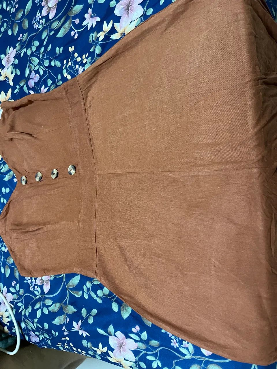 Macaquinho / Vestido Feminino Terracota com Botões - Foto 2