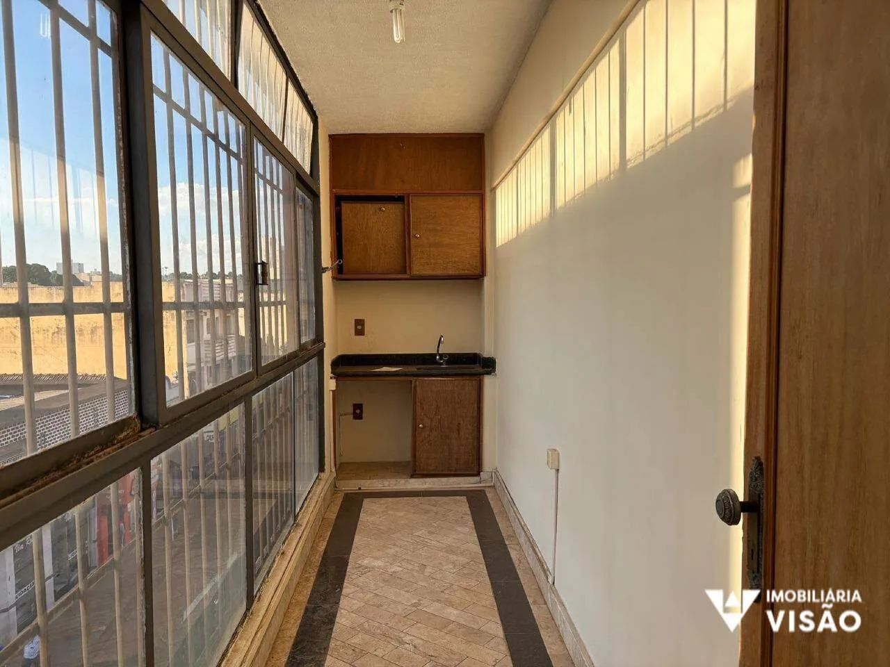 SALA COMERCIAL PARA ALUGAR COM ESPAÇOS AMPLOS PRÓXIMO AO CALÇADÃO - Foto 5