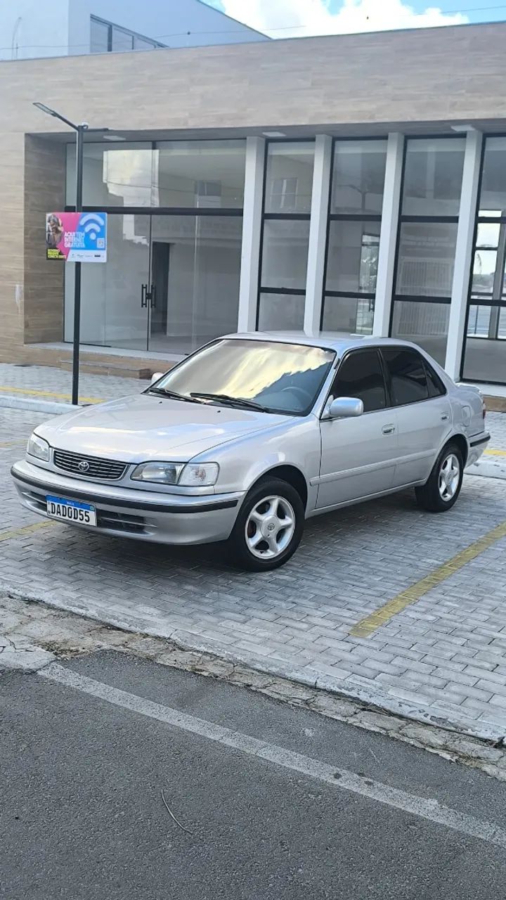Toyota Corolla XEI 1.8/1.8 Flex 16V Aut. 2000