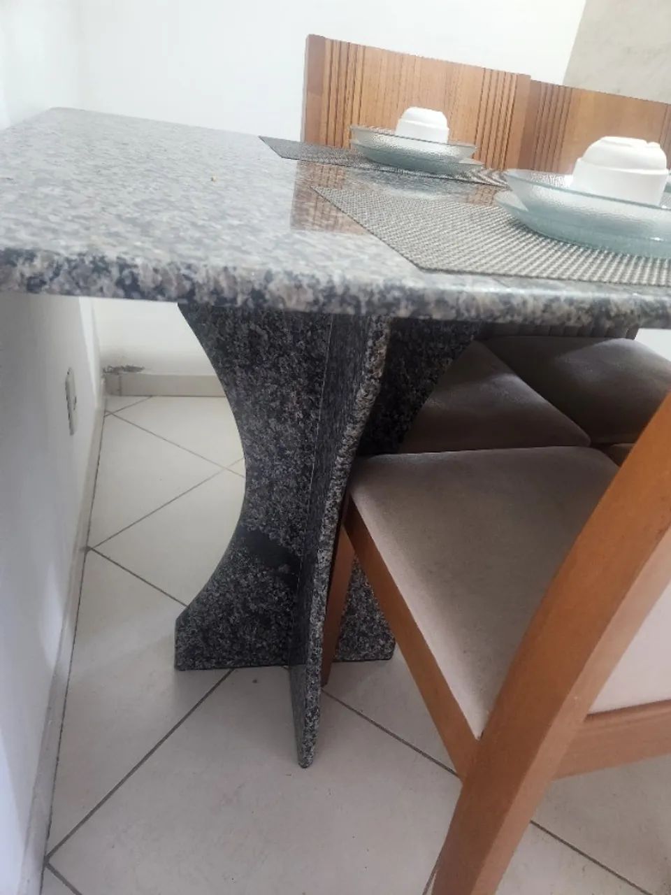 Mesa granito quadrada grande  - Foto 2
