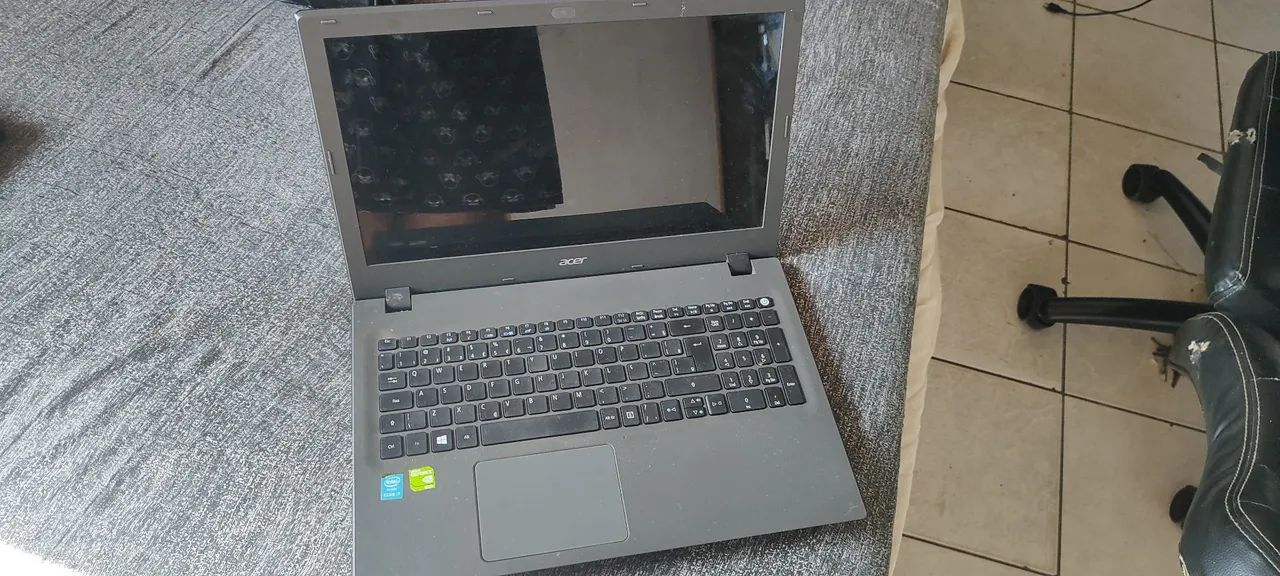 Notebook Acer Aspire E5-573, I7 Geforce 920M