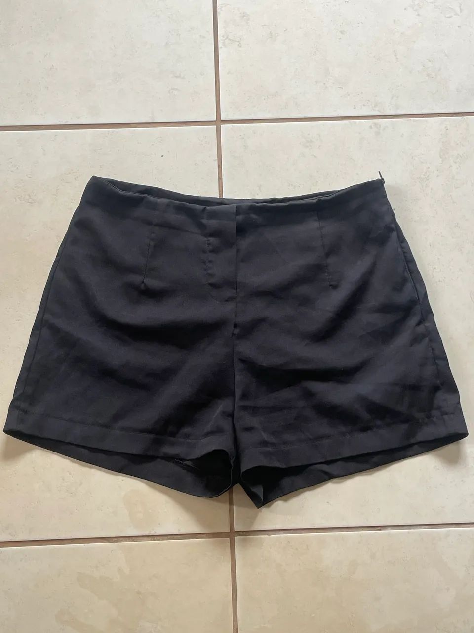 Short de tecido 