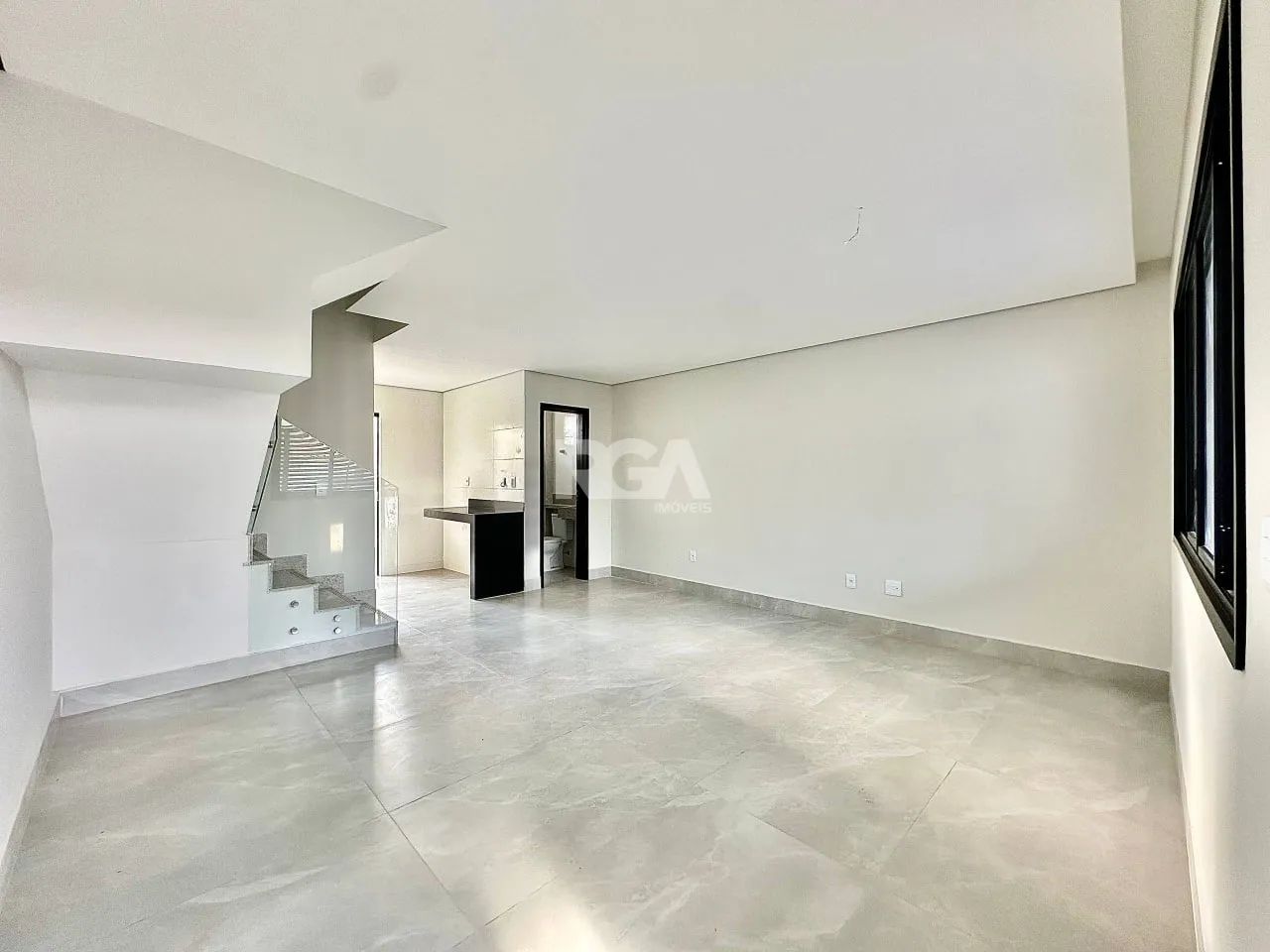 CASA GEMINADA COM 3 QUARTOS (1 SUÍTE) E 2 VAGAS  PLANALTO - Foto 5