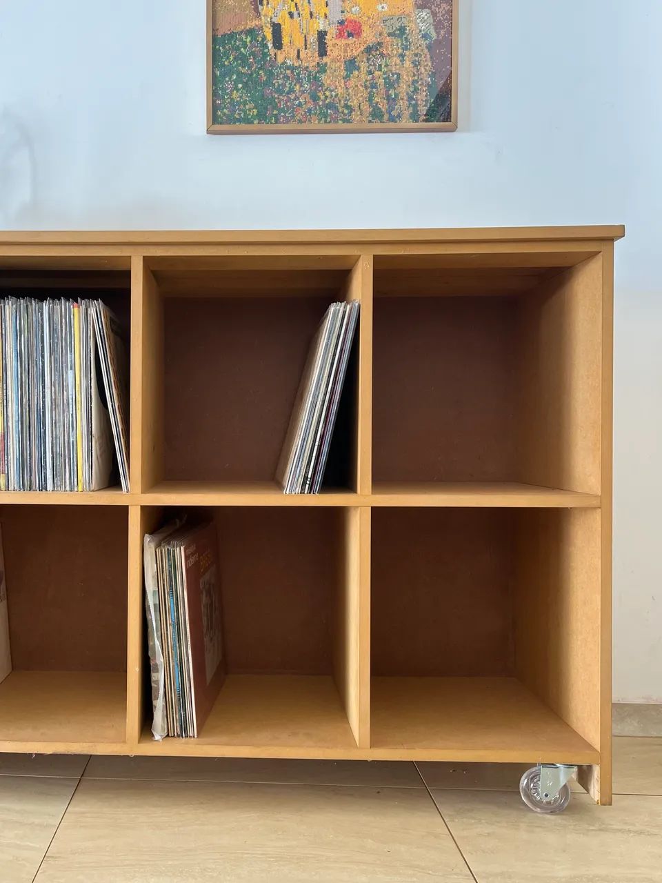Móvel para 780 discos de vinil 