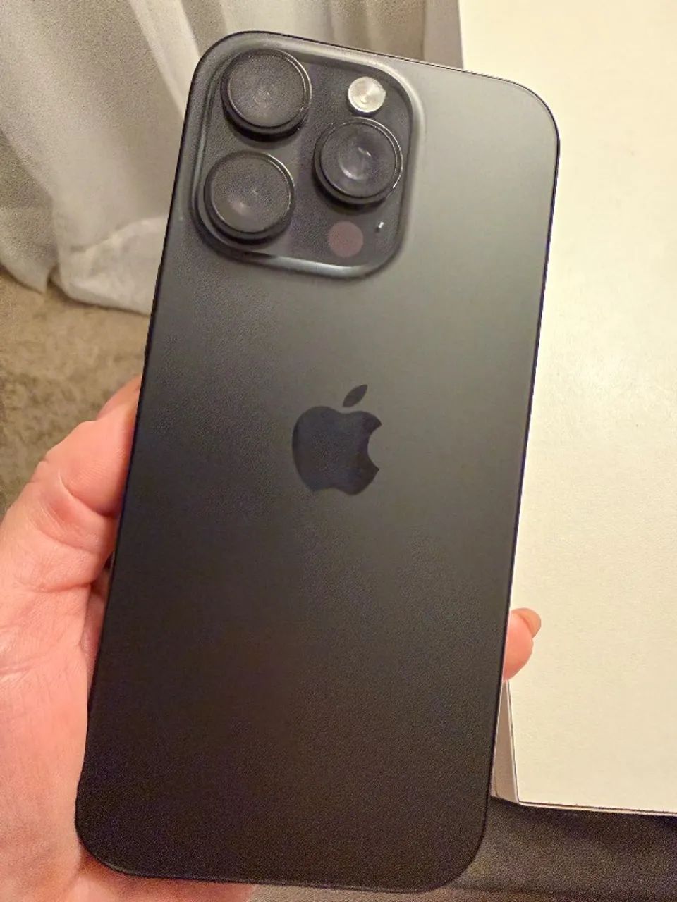 iPhone 16 pro 128 - Foto 5