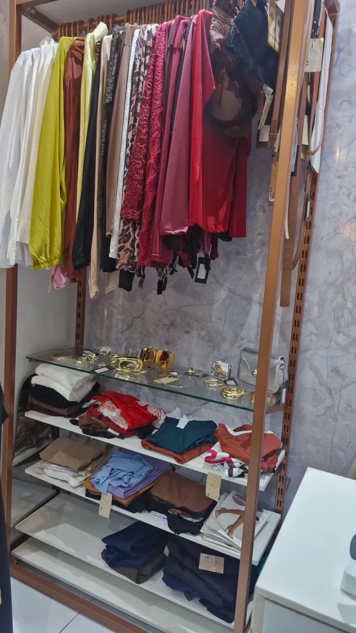 Expositor Metálico com prateleiras  - Foto 3