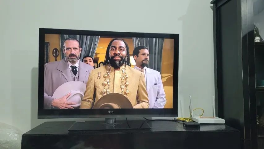 ? TV LG 42 POLEGADAS FULL HD - TELA PERFEITA! - Foto 2