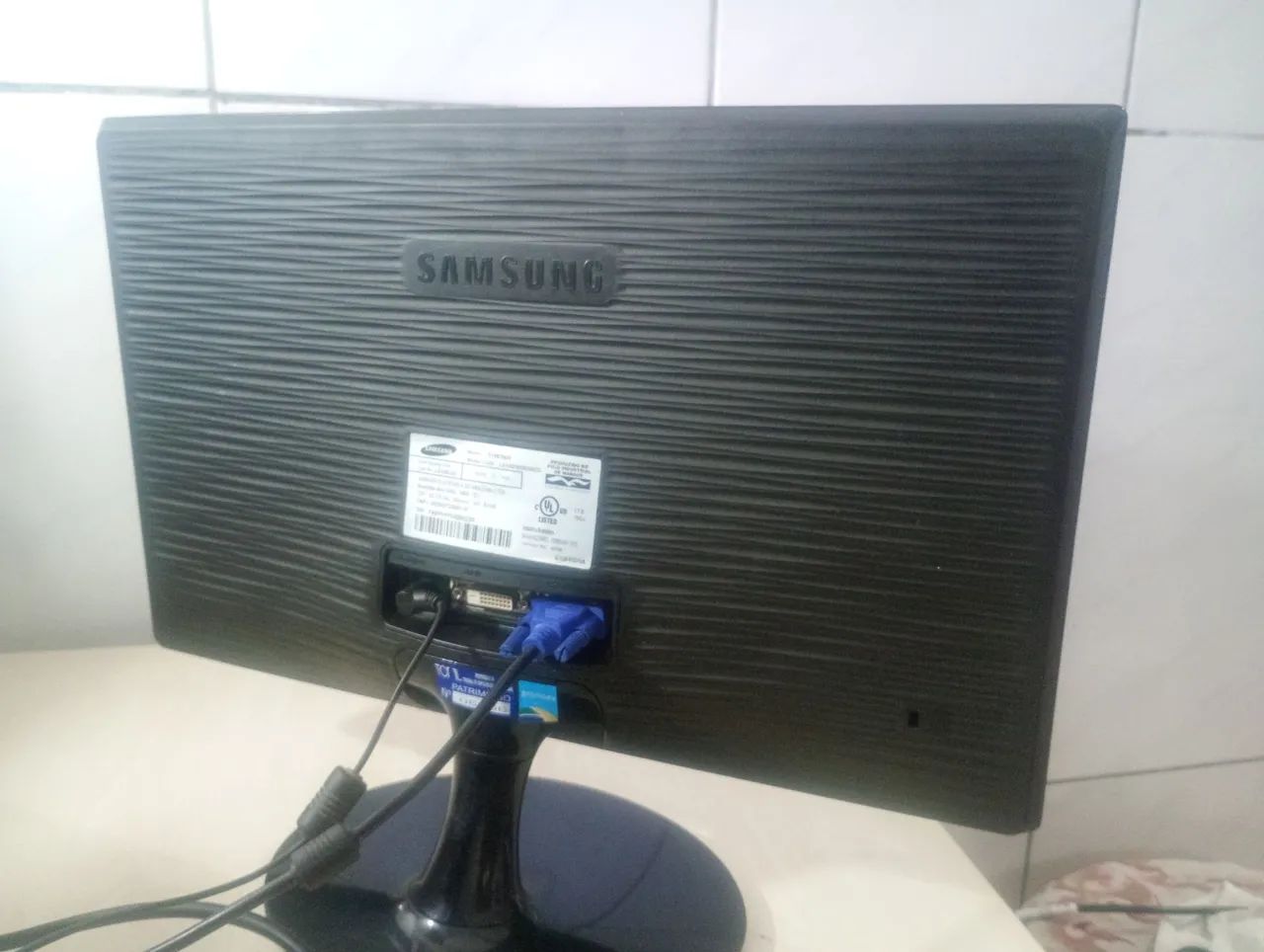 Monitores para computador Hp e Samsung e Hp,VGA e dvi - Foto 5