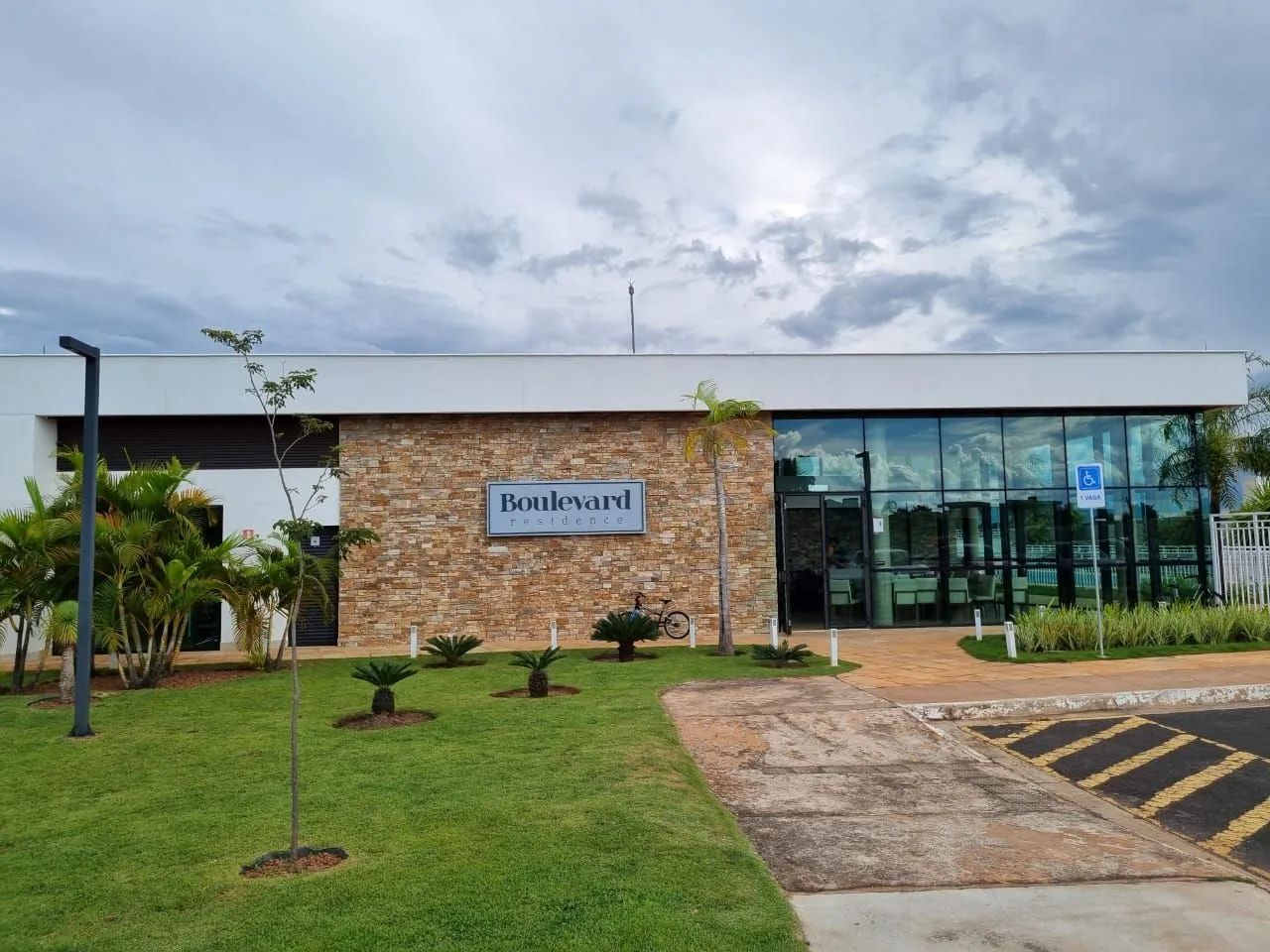 Foto - Brasília - Setor Habitacional Tororó (Jardim Botânico)