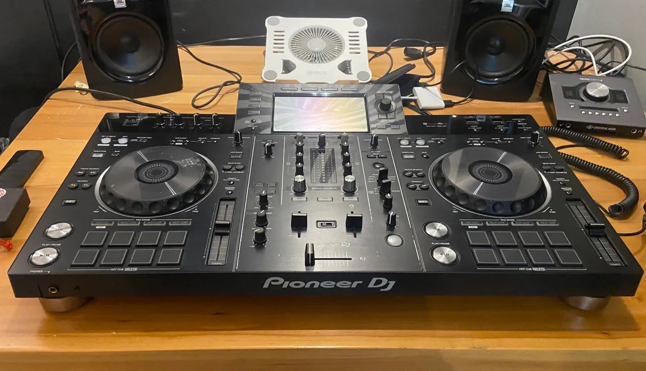 Pioneer XDJ RX2 | Bom estado