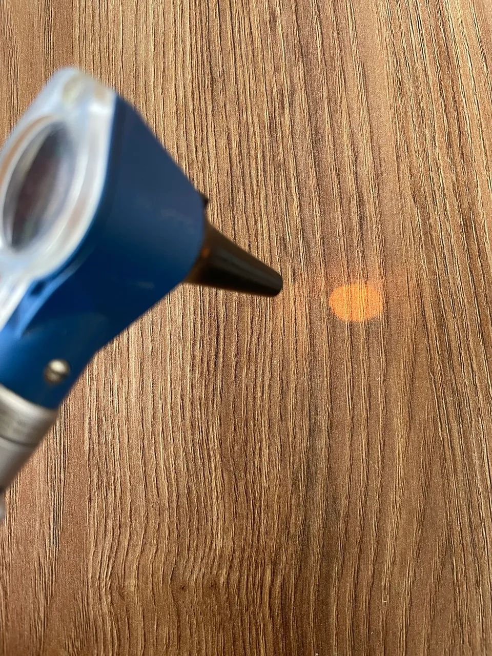 Otoscópio Heine Mini 3000 Halógeno Original  Com Estojo - Foto 4
