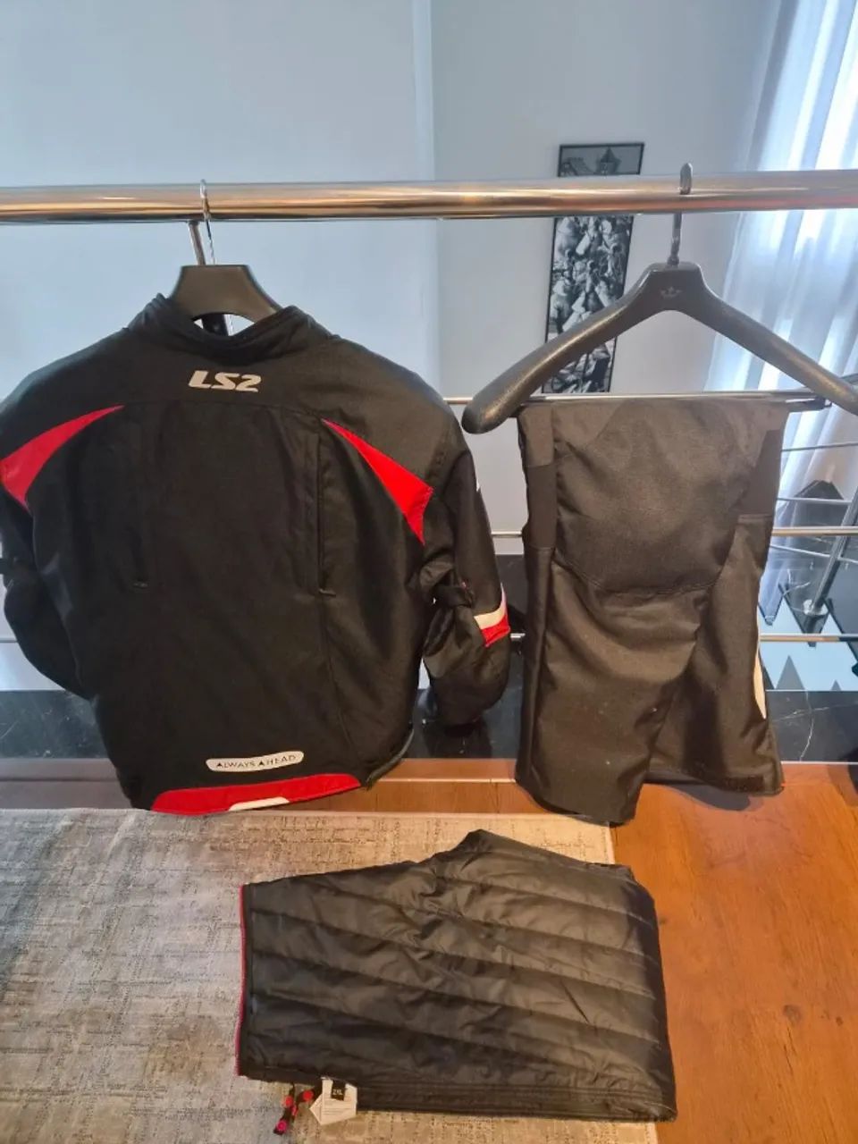 CONJUNTO JAQUETA E CALÇA LS2 MASCULINA - Foto 3