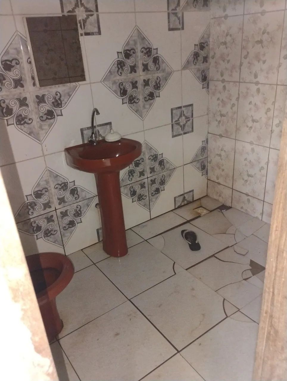 Casa Mista, 6x7 com 2 Varandas (3x7) e Terreno Amplíssimo 25x50 - Foto 5