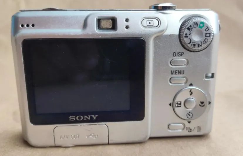 Câmera Digital Sony Cyber-shot Dsc-w35 Compacta  - Foto 2