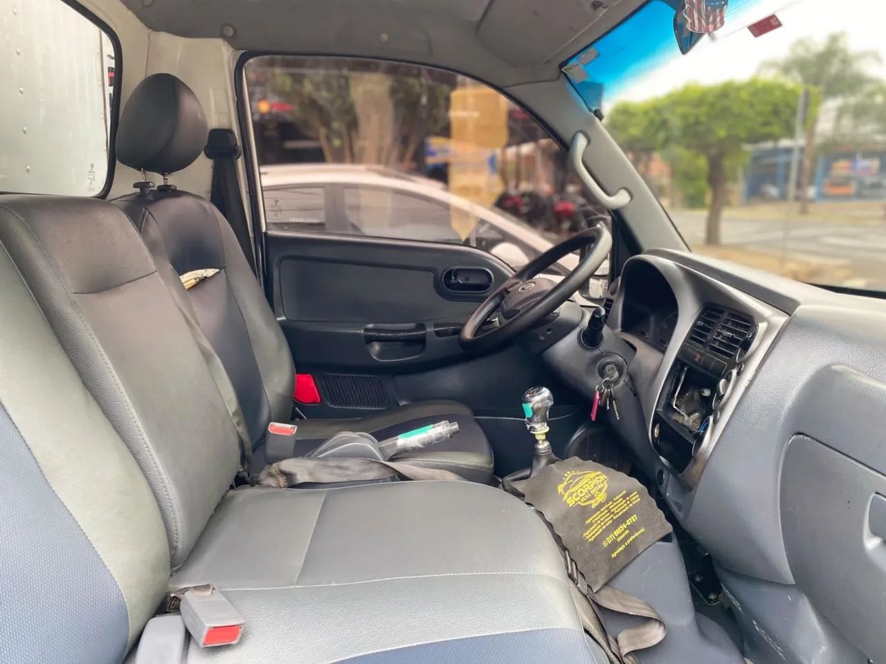 Kia Bongo K-2500 2.5 4x2 TB Diesel, foto 8 de 14