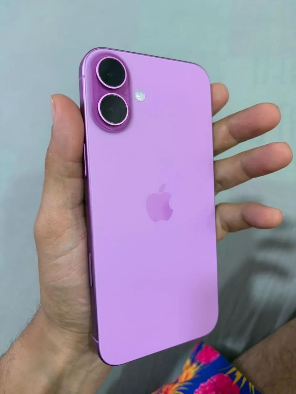 iPhone 16 plus 