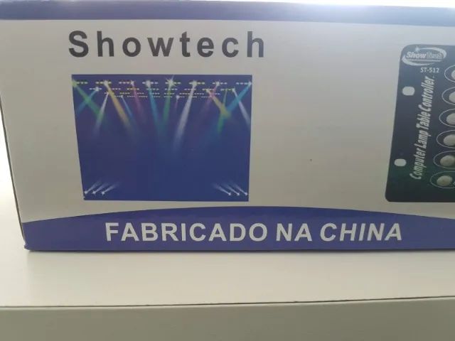 Mesa DMX Showtec para Iluminação e Efeitos 192 Canais