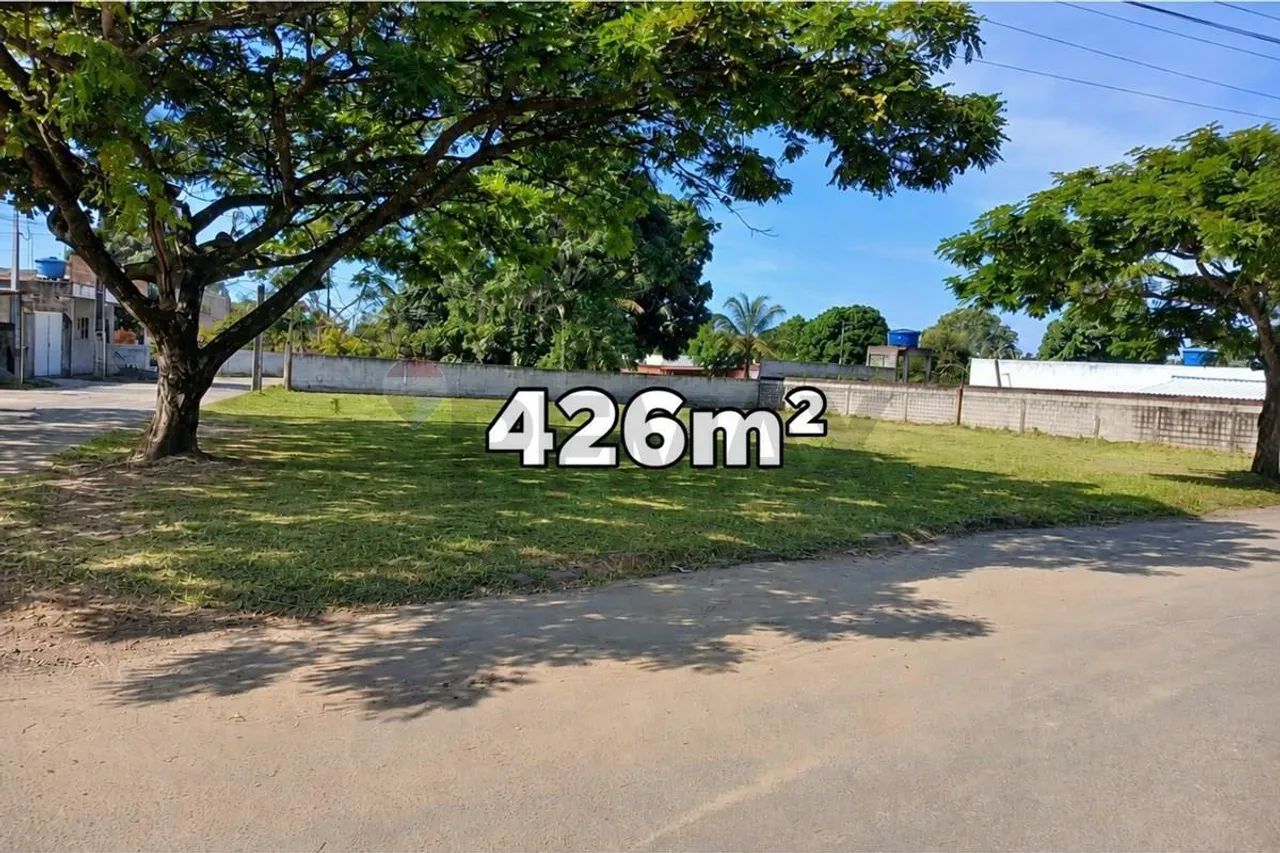Lote à venda com 426m² em Anchieta, ES
