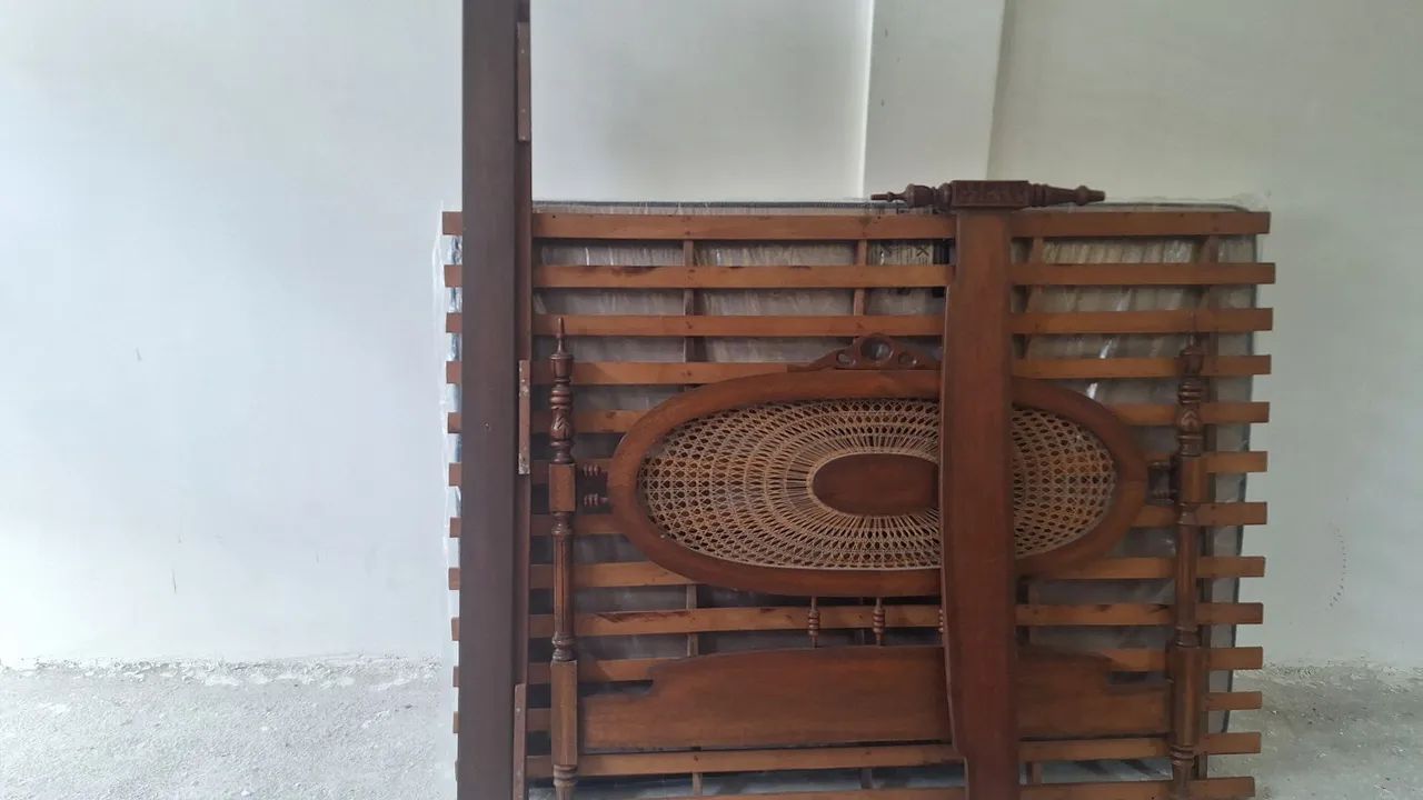 Cama madeira maciça  - Foto 2