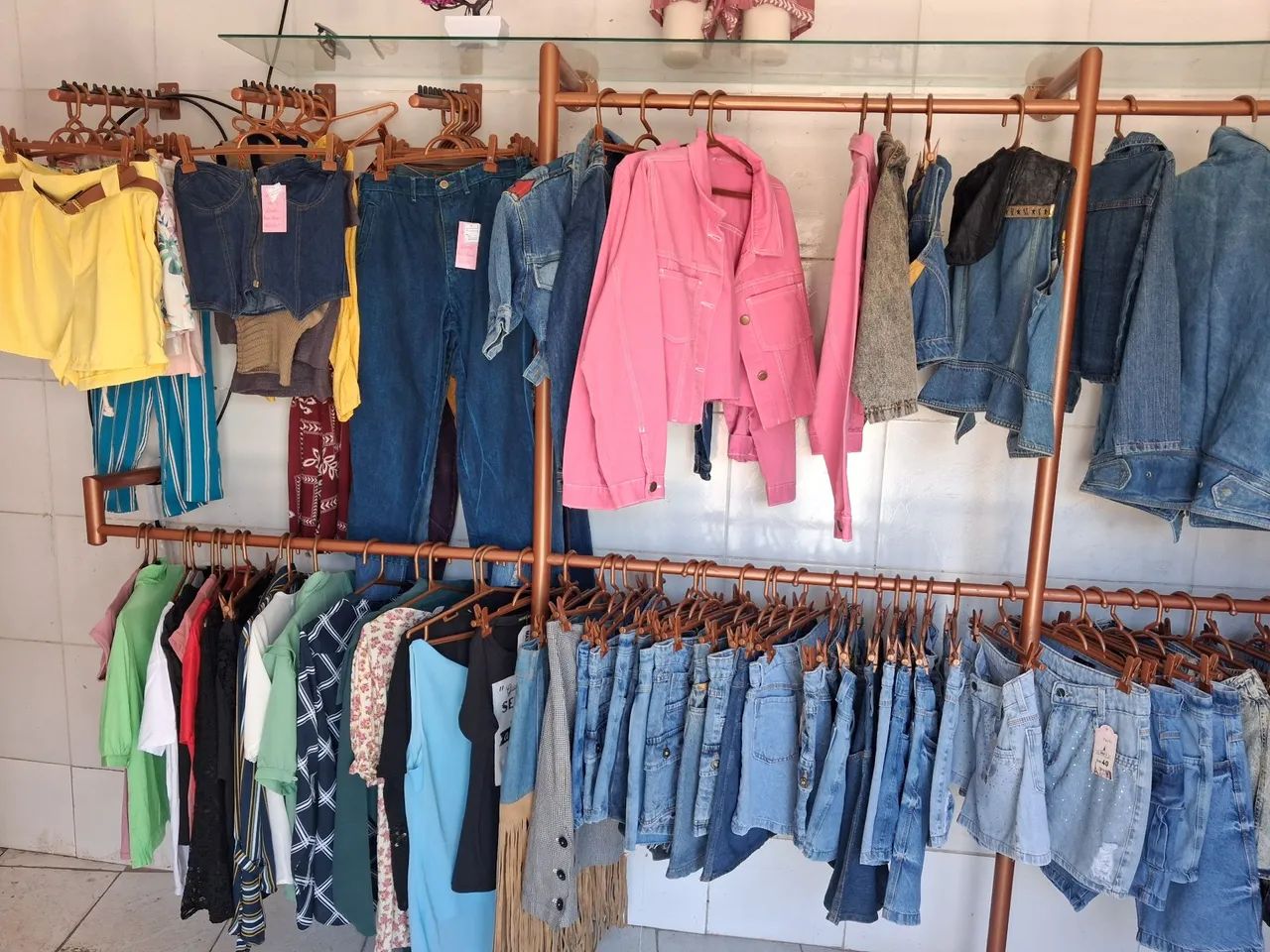Passo material completo de uma loja de roupas! - Foto 2